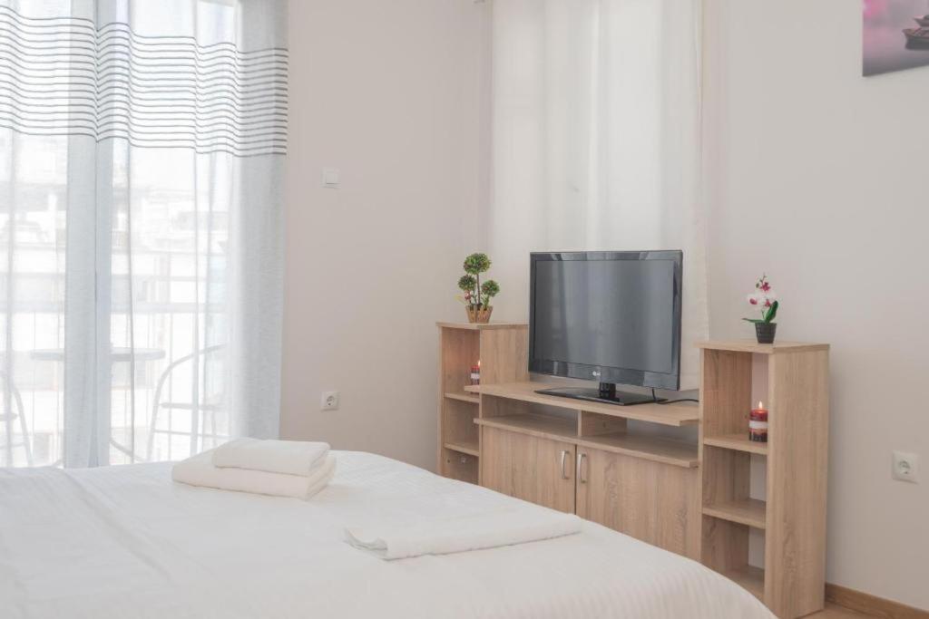 Monastiraki 3-4 Blue Sky Apartment Athena Bagian luar foto